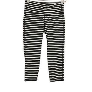 Athleta Stripes Chatarunga Capri Leggings Black and White Striped Size Small